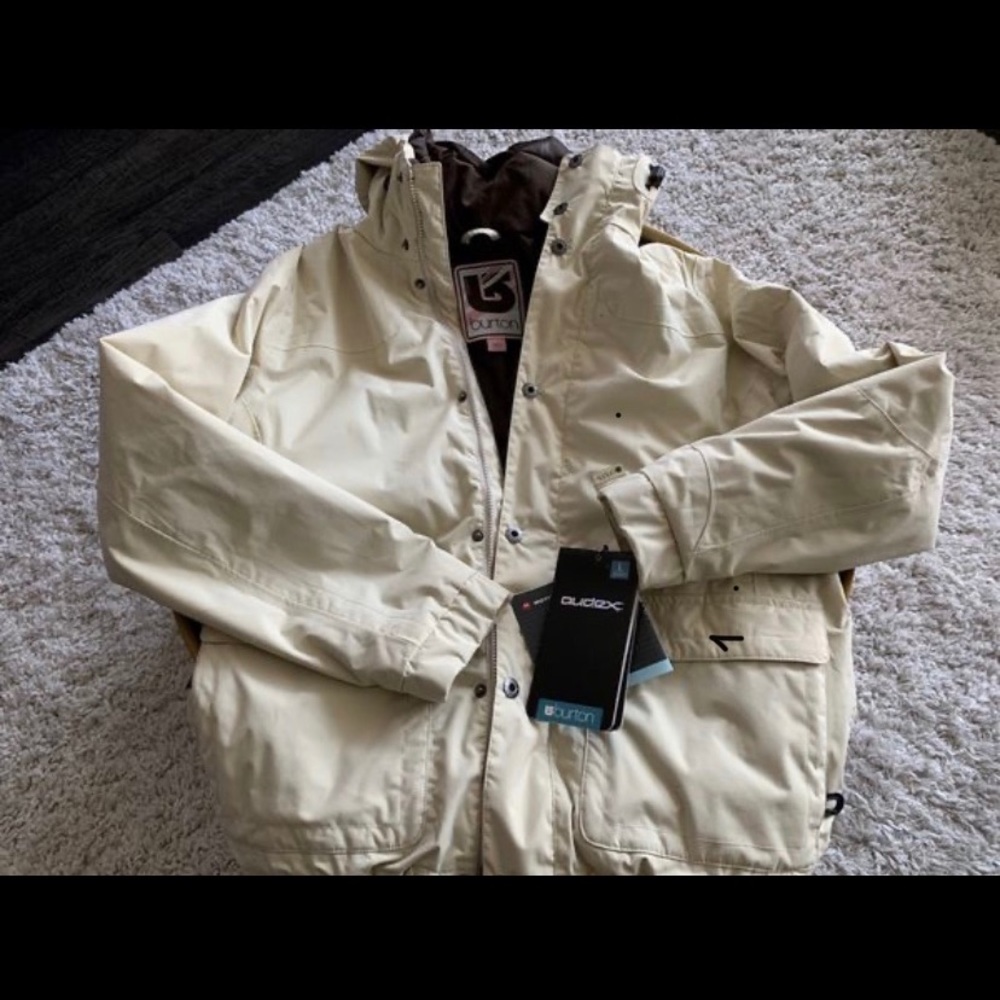 Burton’s Woman’s Jacket